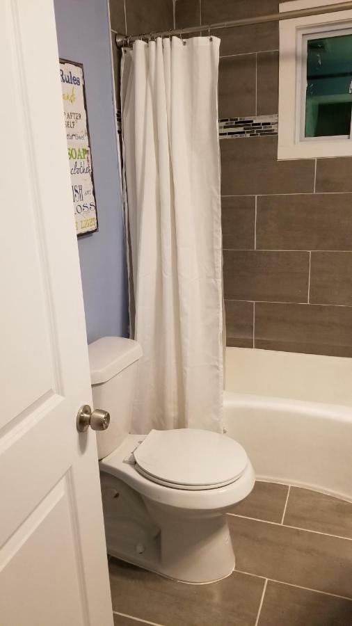 Relaxing, Comfortable, Private Bedroom アトランタ エクステリア 写真
