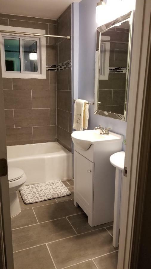 Relaxing, Comfortable, Private Bedroom アトランタ エクステリア 写真